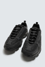 SNEAKERS MIT VOLUMINÖSER SOHLE